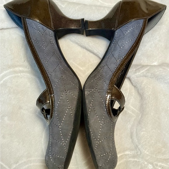 Franco Sarto Gray Quilted Green Patent Trim Heels Size 8 Vintage Inspired Swing - Picture 3 of 9